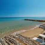Fiore Aparthotel 3*