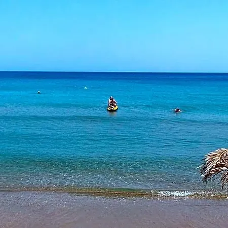 Апарт-отель Fiore Beach Studios Василикос