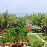 菲奥雷海滩一室公寓