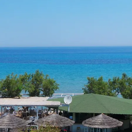 Апарт-отель Fiore Beach Studios Василикос