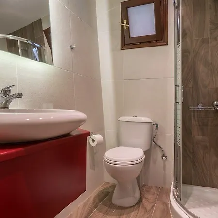 Fiore Beach Studios Василикос