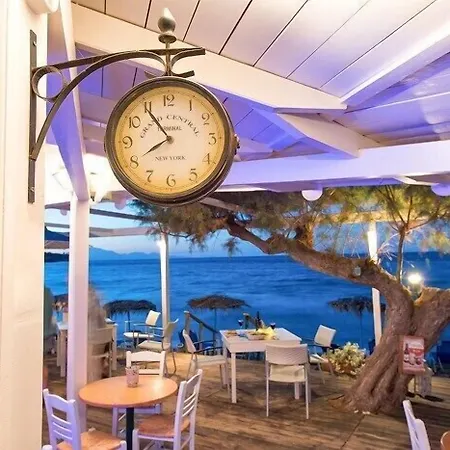 Fiore Beach Studios Апарт-отель Василикос