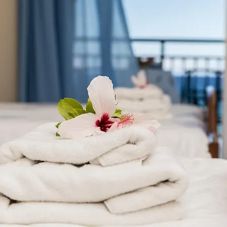 Fiore Beach Studios Василикос