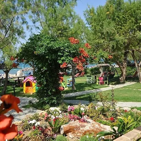 Fiore Beach Studios Василикос