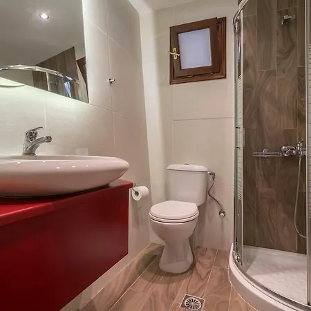 Апарт-отель Fiore Beach Studios